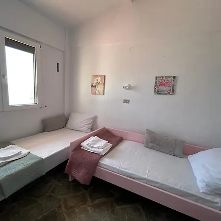House Beachfront Chalkidiki 莫拉卡里瓦