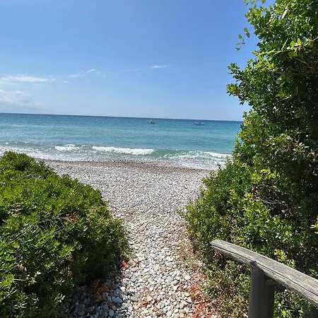 House Beachfront Chalkidiki 公寓 *